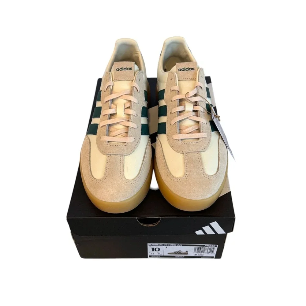 NIB Adidas Sneakers Barreda Decode Lux Mens 10 White Green Gum JR1230